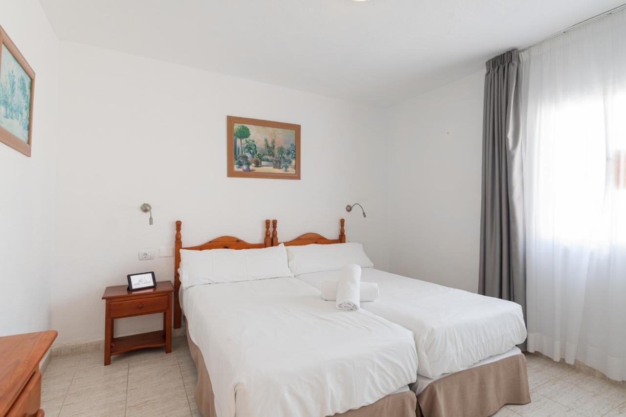 Apartamento 1 Con Terraza Y Piscina En *