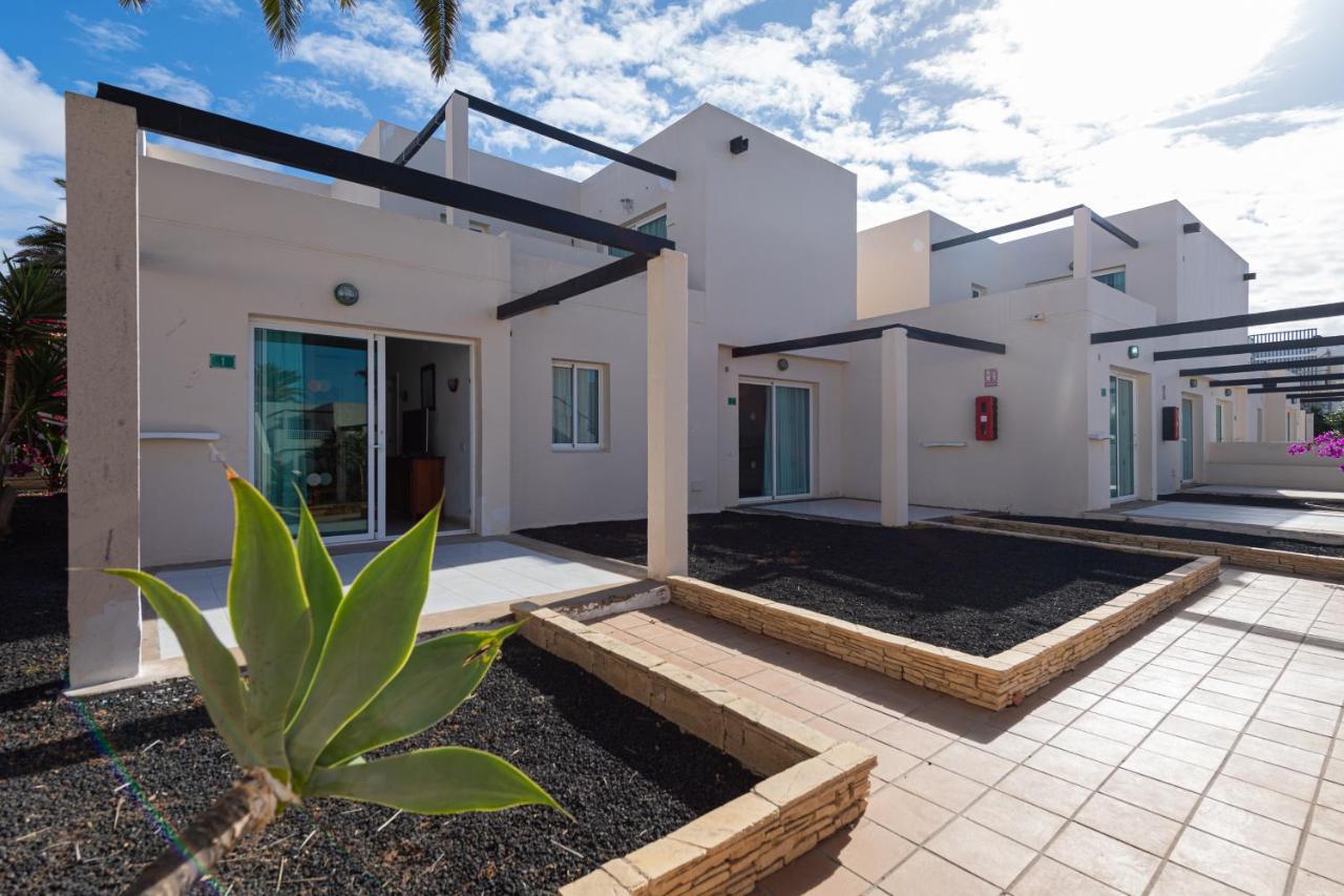 Apartamento 1 Con Terraza Y Piscina En *