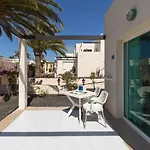 Apartamento 1 Con Terraza Y Piscina En Corralejo